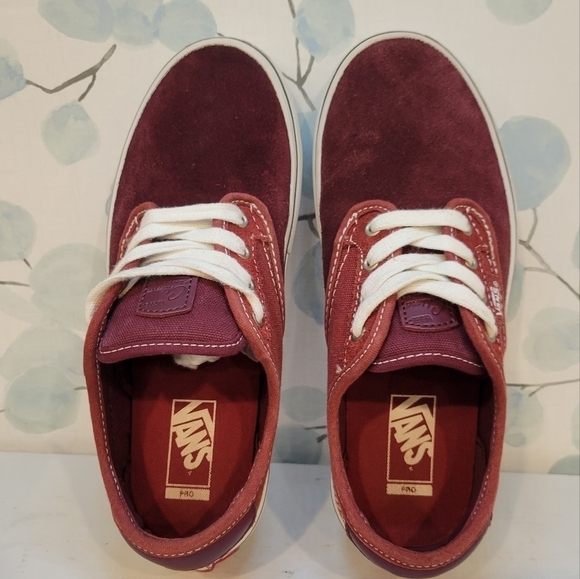 Chima Ferguson Pro Series Old Skool Sneakers Youth Size 4 - Picture 5 of 8